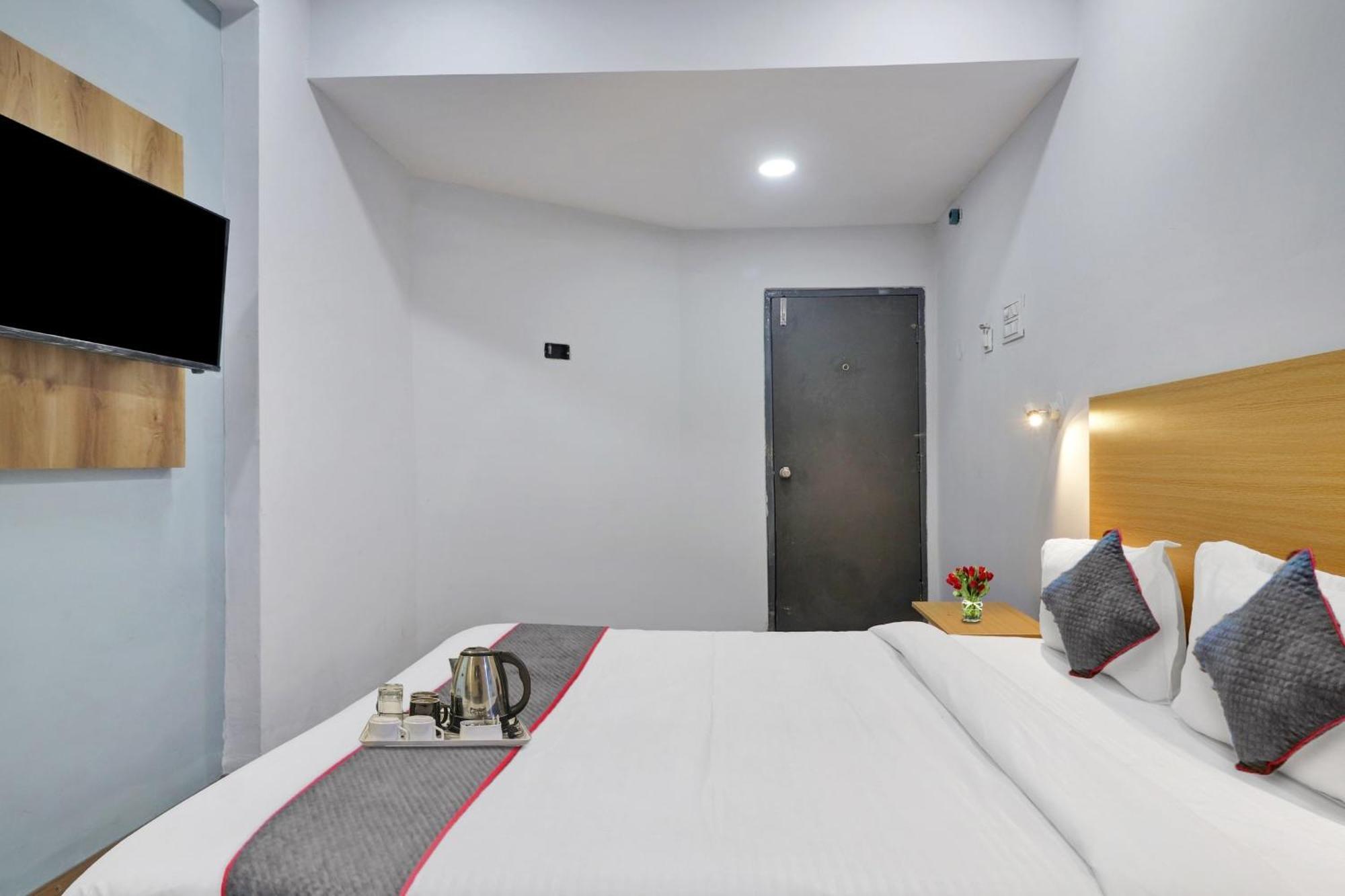Hotel Townhouse S Continental Hajdarábád Exteriér fotografie